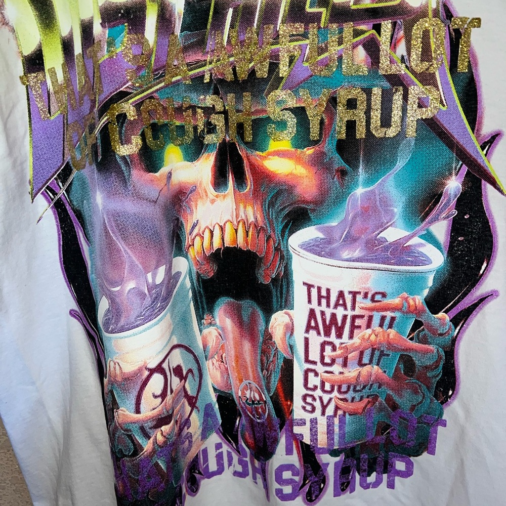 ALOC x Lost Hills Graphic Tee size XL